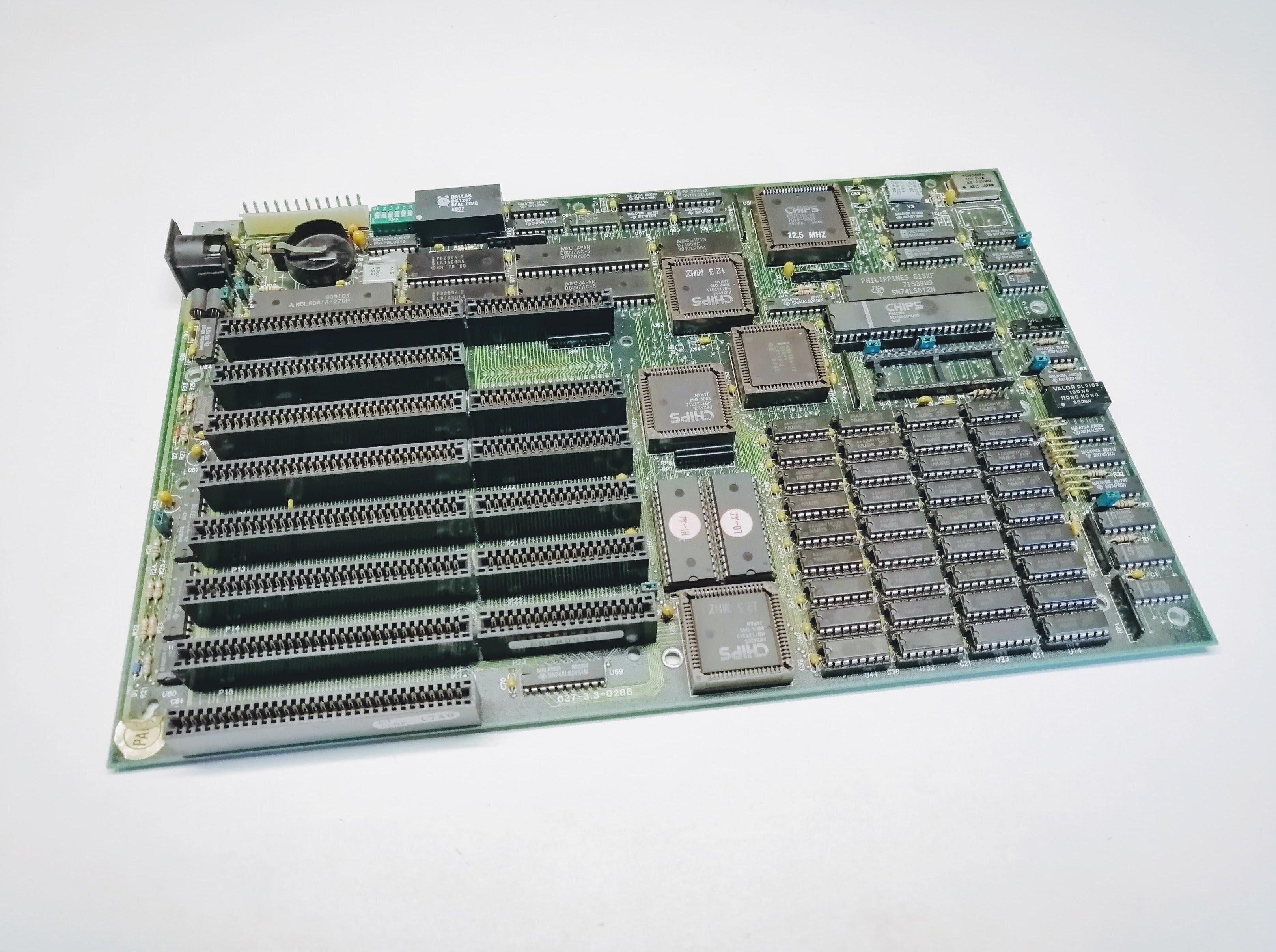 South African collection of retro, vintage, classic and old computers ...