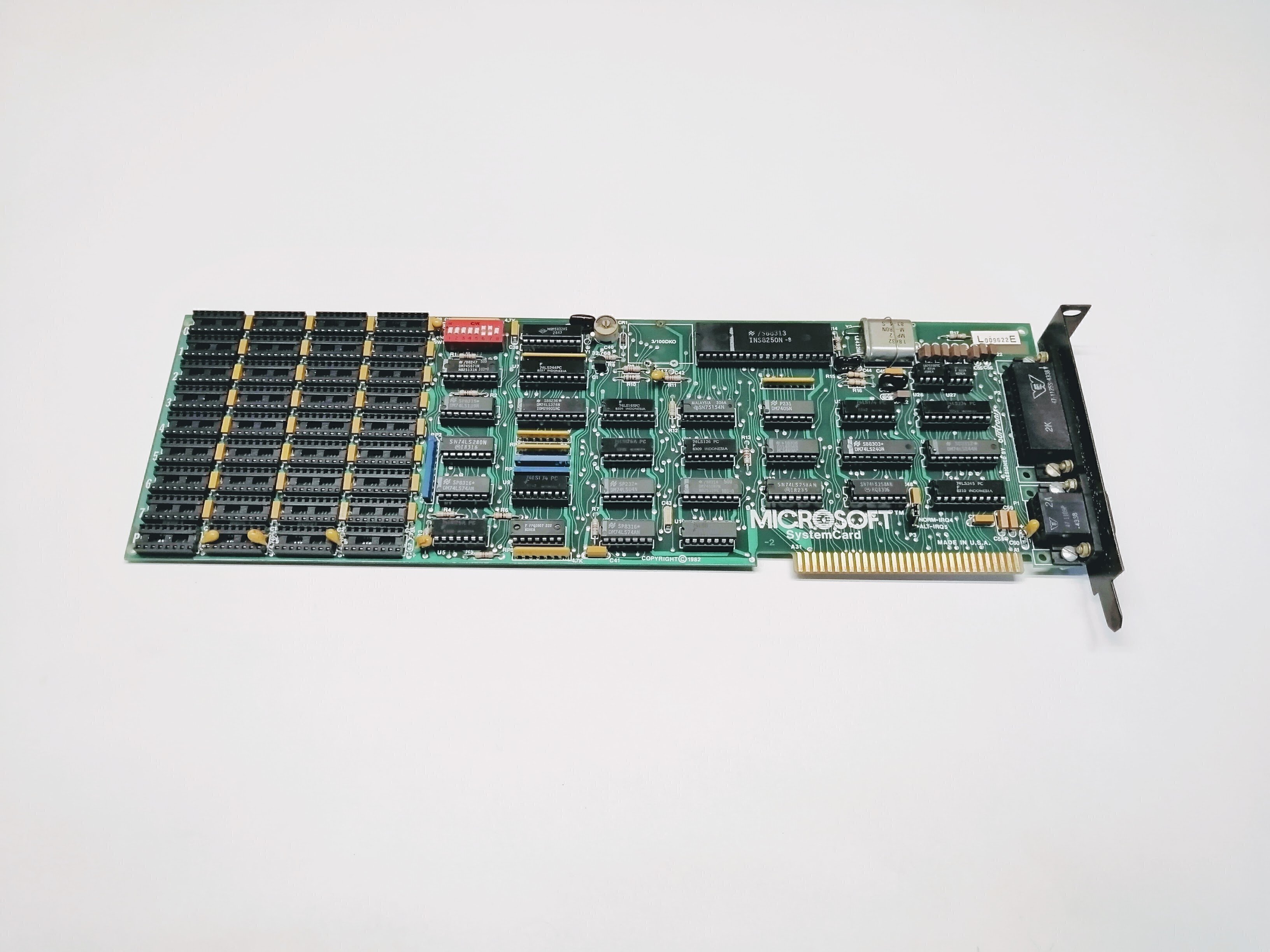South African collection of retro, vintage, classic and old computers ...